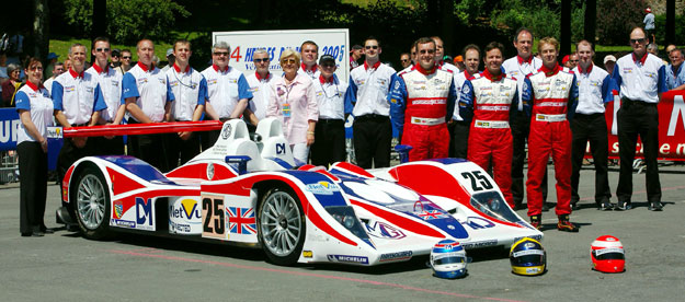 Anne Morel, Team Liaison Officer, centre, with the entire RML AD Group sqyad for the Le Mans 24 Hours, 2005.